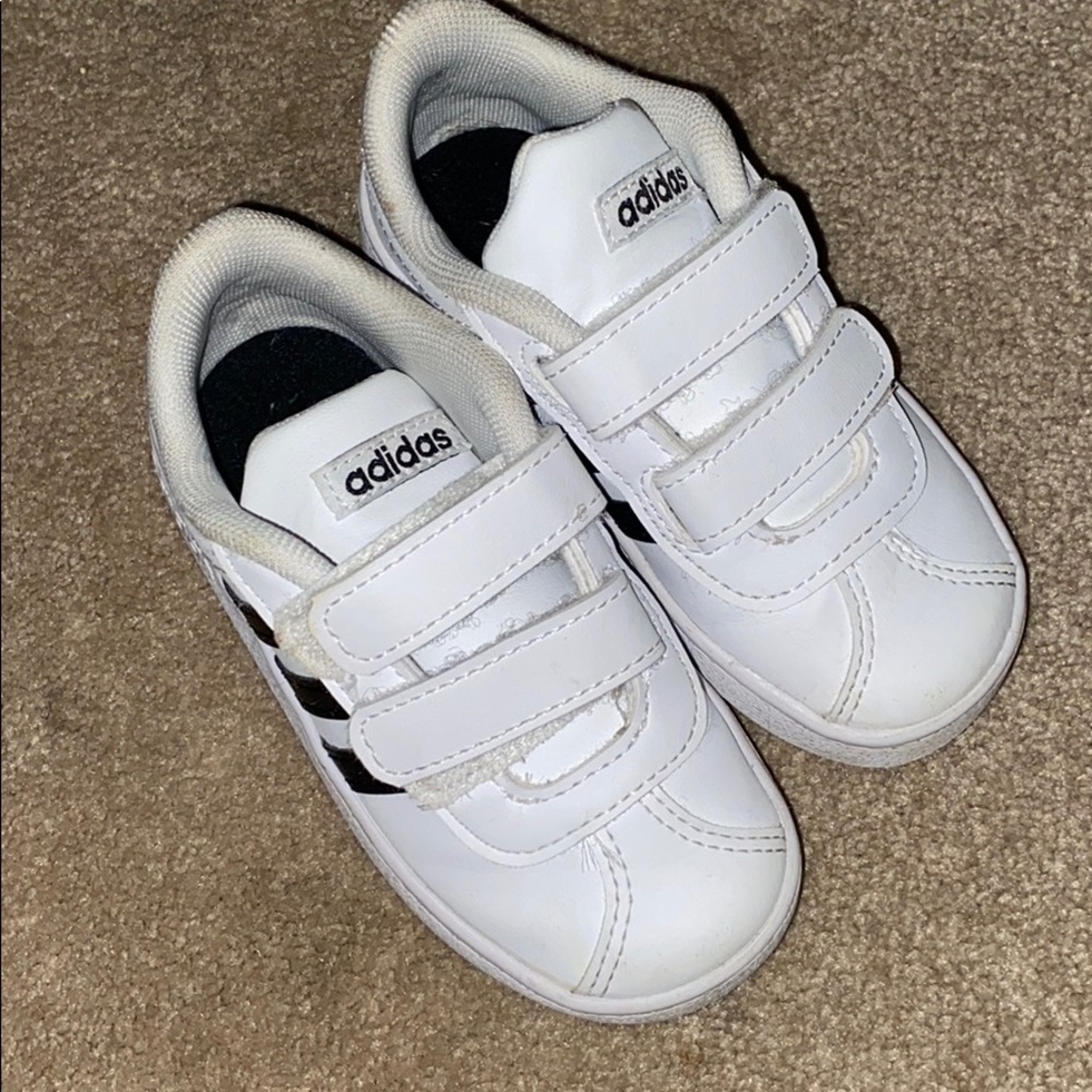 Adidas Toddler Size 7